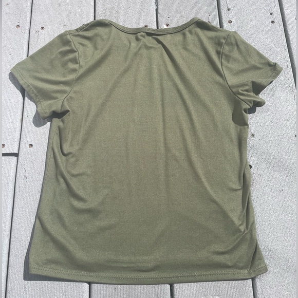 *5/$20 or 3/$15* Olive Green Short Sleeve T Shirt - Picture 2 of 4